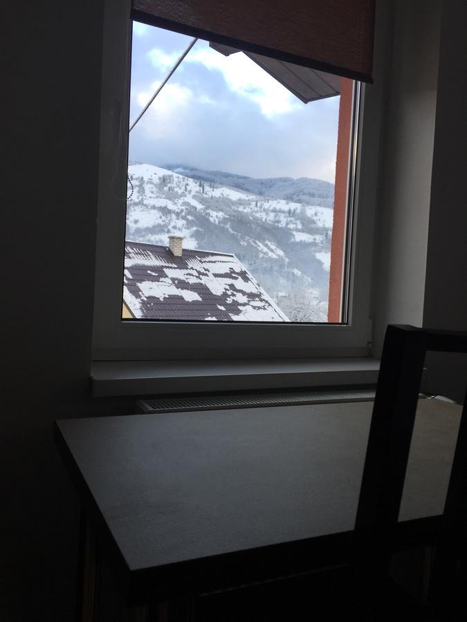 רחיב Mini-Hotel Megora מראה חיצוני תמונה